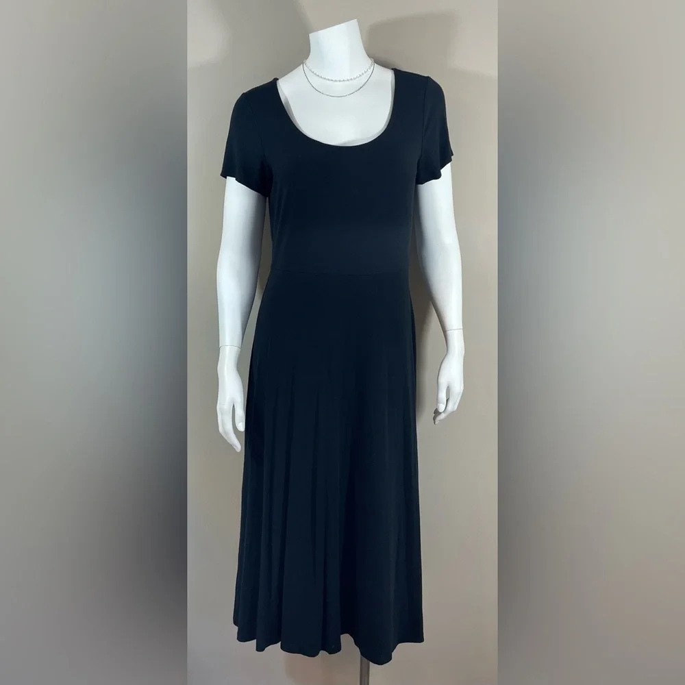 Old Navy Basic Black Dress
